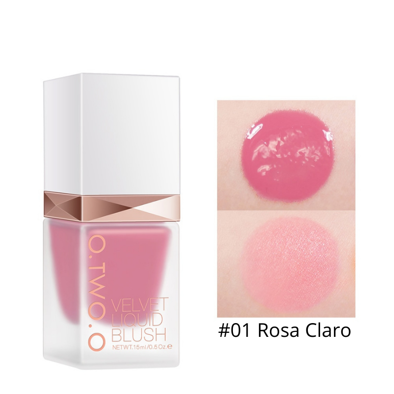 O Blush Líquido oferece um brilho natural que realça sua beleza de maneira radiante. Sua fórmula líquida proporciona um acabamento suave e luminoso, criando um aspecto saudável e fresco. Experimente o toque de luminosidade que eleva sua maquiagem a um novo patamar.