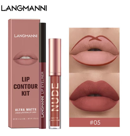 Batom Lipstick e Contorno Labial