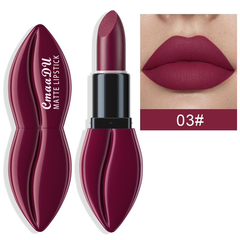 O Batom Matte Bold Beauty é&nbsp;a combinação perfeita entre sofisticação, conforto e estilo. Se você está em busca de um batom que realce sua beleza natural e transmita confiança em todas as ocasiões, essa é a escolha ideal.